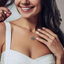 Iefil Mothers Day Gifts - Mom Necklace, Birthstone Necklace for Women, April Birthstone White Topaz Jewelry, Anniversary Women Gifts