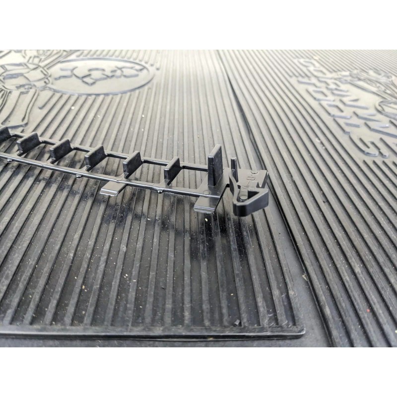 Snap-on #bb108 Snap On Replacement Toolbox Drawer Release for 46"