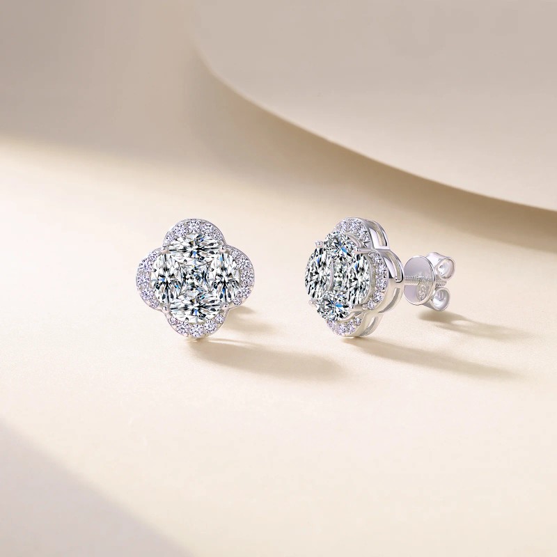 3.6 CTW S925 Sterling Silver Four Leaf Clover Moissanite Stud