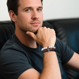 MOROTOLE Mens Beaded Bracelet Tiger Eye 8MM Natural Stone Beads Bracelet Set Adjustable Stretch Lava Rock Bracelets for Men Black Crystal Beaded Bracelets for Men Father Boyfriend Brother Gifts