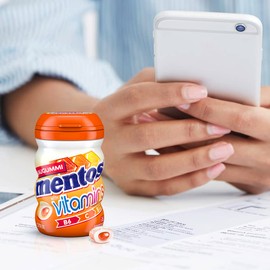 MENTOS Mentos Kaugummi Vitamins Citrus, 6 Boxen zuckerfreie Chewing Gums mit Citrus-Geschmack, fl??ssiger F??llung & Vitamin B, B12 & C, Multipack (6 x 32 St??ck)