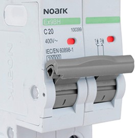 IUSA, Interruptor termomagnético DIN 2 polos, 3 A, Protege tu instalación eléctrica, Uso doméstico, comercial e industrial, Contra sobrecargas y cortocircuitos, Curva de disparo C, Tamaño estándar