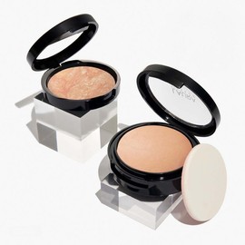 Light and Full Coverage Kit (2 PC) - Full Coverage and Buildable Powder Foundation Ki:_Porcelain