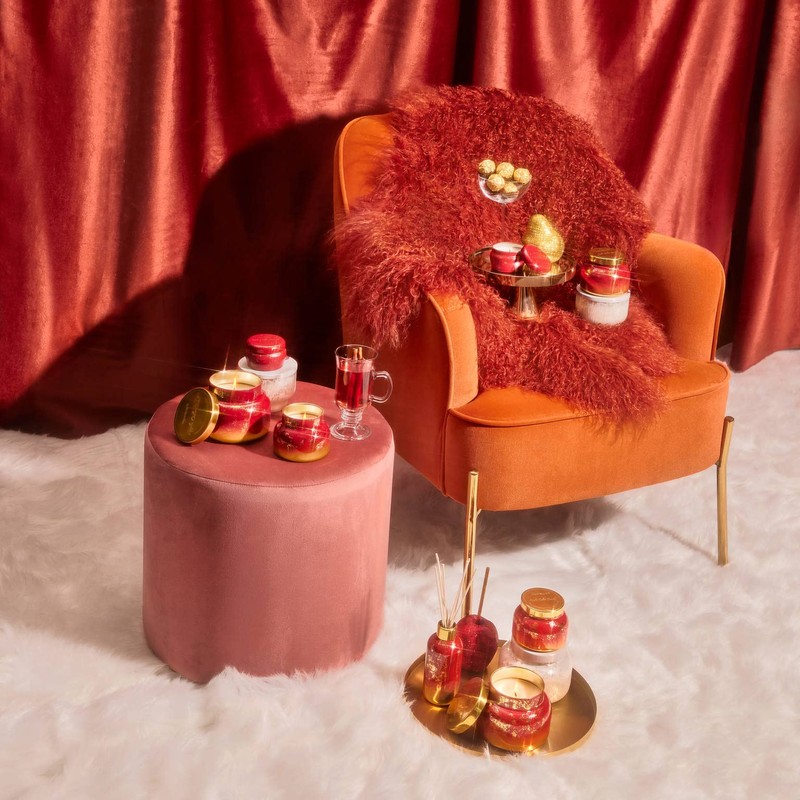 Capri Blue Glimmer Reed Diffuser Set - includes Diffuser Sticks,