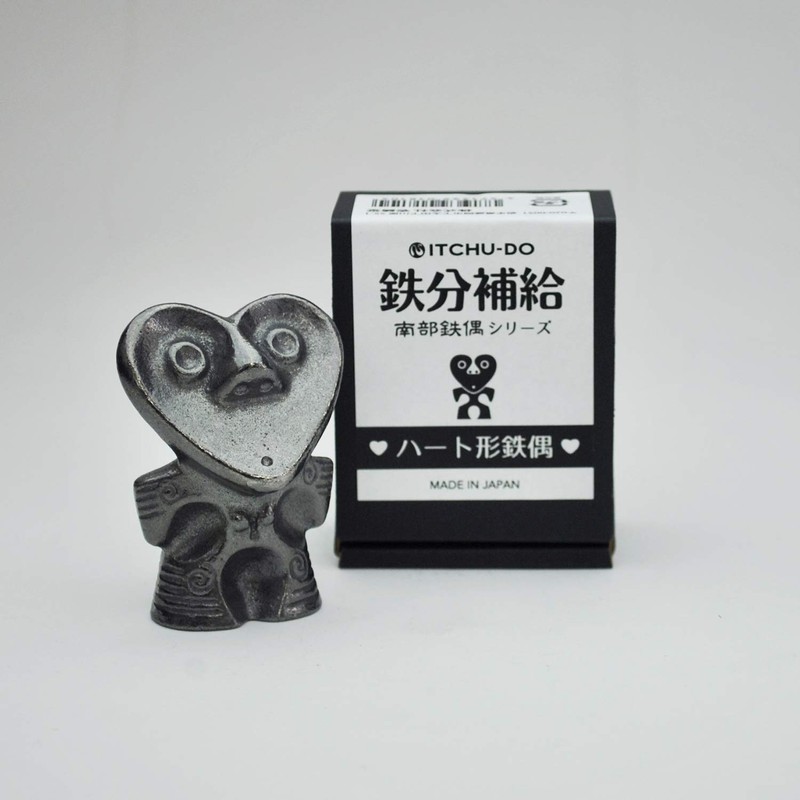 Ten Casting Hall Iron Hydrating Heart Shape Iron 偶