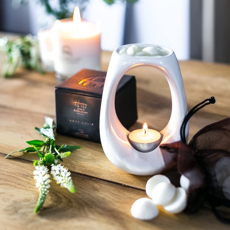 DOME of Harrogate Desire Oud & Jasmine Opulence Wax Melts