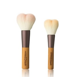 Cosmetics H020F Kumano Brush Makeup Brush Set, 2 Pieces (Heart Shape Face Brush + Heart-Shaped Cheek Brush), Natural Taste Series