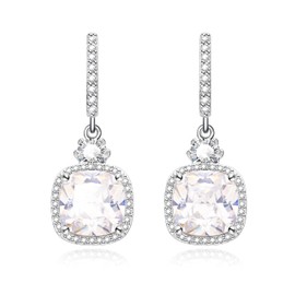 KristLand Damen Elegante Ohrringe mit Zirkonia Form Ohrringe mit Vergoldet Hochzeiten Luxus Frauen Schmuck Geschenkbox