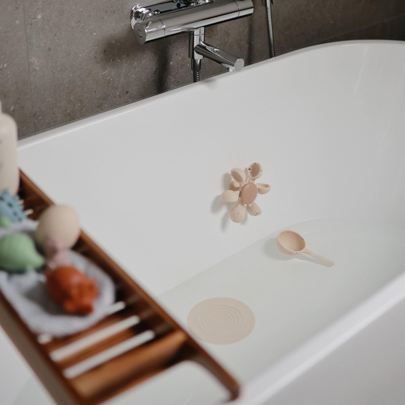 mushie Silicone Drain Stopper 2-Pack | 5.5 inch Diameter Bathtub