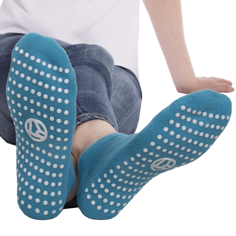 Red Tag Ladies Yoga Socks 9 Pair Non Slip Sole