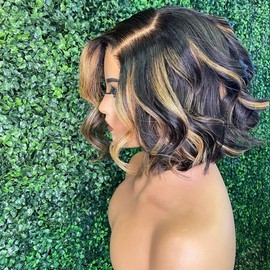 Oulaer Wig Highlight Ombre Colored Wavy Wig Short Bob Brazilian Body Wave Remy Hair 13x4 HD Transparent Lace Front Wig For Women 1B27 Short Bob Wave Human Hair Wig Pre Plucked Bleached Knots 8Inch