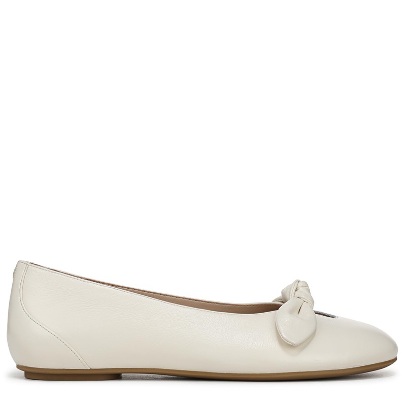 Vionic Women's Tilly Ballet Flat, Ivory Leather, 8