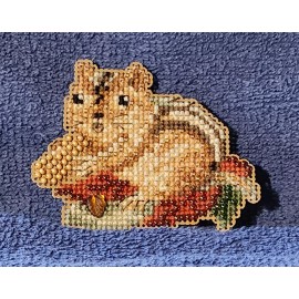 Mill Hill Autumn Chippy,  Cross Stitch Refrigerator Magnet with Beads, Made in the USA