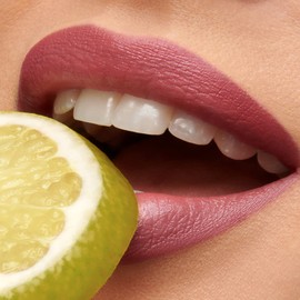 L'BEL - Infini Lápiz Labial Hidratante de Larga Duración con Ácido Hialurónico - Pink Champagne