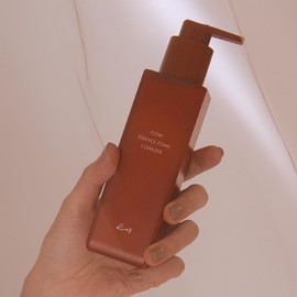 KOY KOY Flow Essence Foam Cleanser C Gentle Hydrating Facial Cleanser with Soothing Lather, Korean Skincare for Sensitive Skin