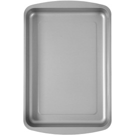 Wilton Semi-Disposable Tin Geo Oblong 22 x 32 cm