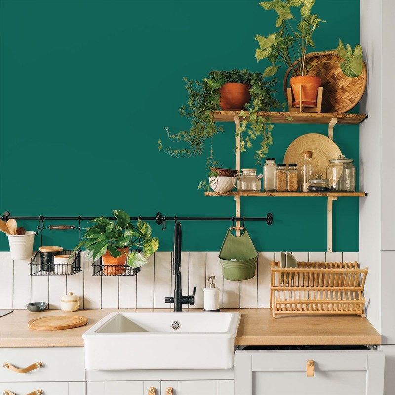 Glidden One Coat 1 gal. Deep Veridian/Green Eggshell Interior Paint
