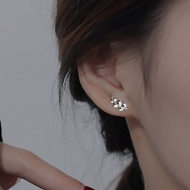 TseenYi CZ Leaf Ear Climber Earrings Silver Crystal Ear Crawler Earrings Shiny Climber Earrings Wedding Sparkling CZ Crystal Earrings Jewellery for Women and Girls Gifts