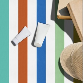 SFr beach towel rainbow stripes Small