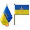Flaggenfritze Ukraine Table Flag with Coat of Arms + Free