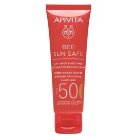 Apivita Bee Sun Safe crema antiedad y antimanchas SPF50 con color 50 ml – con hinojo marino, alga marina y ácido hialurónico – unifica el tono, previene arrugas y protege contra manchas solares