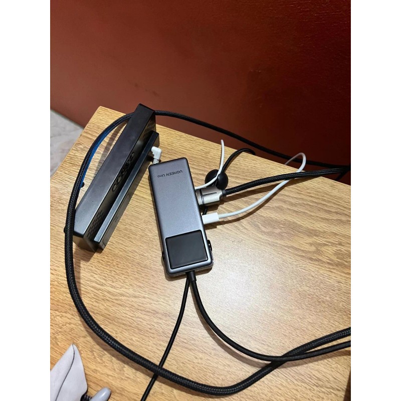 UGREEN Uno 6 in 1 USB-C Hub with 10Gbps USB-C,
