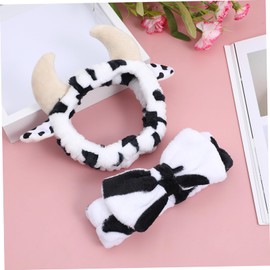 PACKOVE 2pcs Cow Pattern Headbands with Horns and Bow Soft Makeup Hairbands for Women and Comfortable Spa Face Washing Accessory Cute and Creative Daily Wear