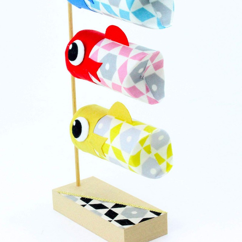 Ryukodou Koti Stand Carp Streamer, 3 Pieces, 2-497