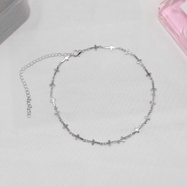 TseenYi Kreuz-Choker-Halskette, kurzes silbernes Kreuz an den Seiten, Religionsketten, Schmuck für Frauen und Mädchen (Silber)
