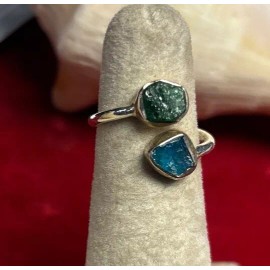 Natural Creations Emerald And Blue Apatite thumb ring sterling silver size 7