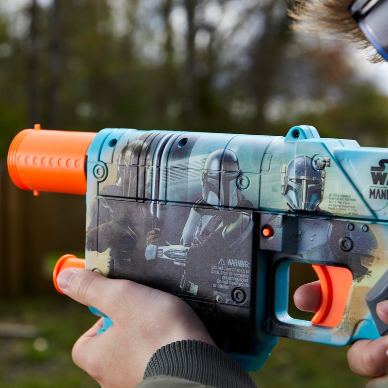 Nerf Star Wars The Mandalorian Dart Blaster, 12 Elite Darts,