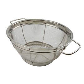 SAMMART Stainless Steel Mesh Colander with Handle - Strainer for Pasta, Noodle and Fruits (1, 25 cm)