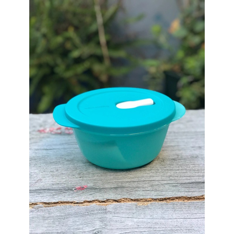 Tupperware Set of 3 Crystalwave Round Microwave Container With Spout