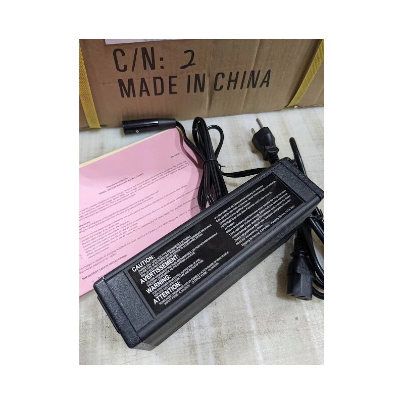 Soneil 24 Volt 6 Amp Battery Charger with XLR Connector