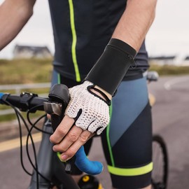 Yeenano Wrist Band Wallets,2 pcs Sweat Bands Wristbands,Wrist Wallet for Running Gym Zipper Pouch for Keys,Cards Cash Sweatproof Sports Wristband for Men Women Ldeal for Cycling,Tennis,Basketball