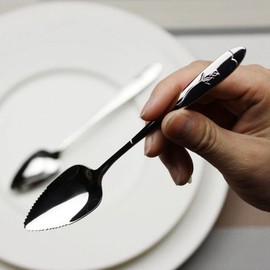 Silver Grapefruit Spoons, Stainless Steel Grapefruit Spoon, Chef Craft Serrated Grapefruit Spoon for Cirtrus Fruits, Kiwi, Salad, And Desserts