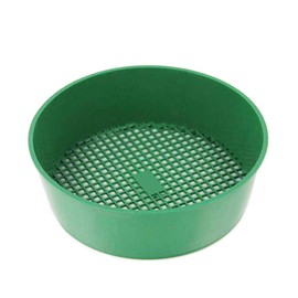 Qcwwy Garden Soil Strainer, Lightweight and Durable Plastic Hand Garden Tool, Efficient Stone and Rubble Filter for Gardening, 21 cm Diameter, for All Gardeners (Assorted Colour)