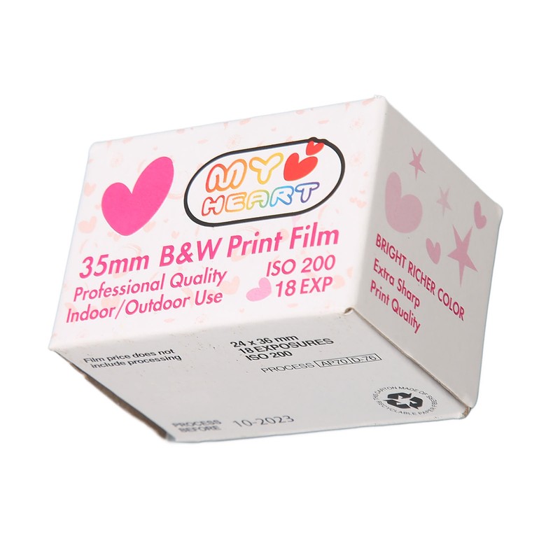 35mm Black and White Print Film ISO 200 HD Camera