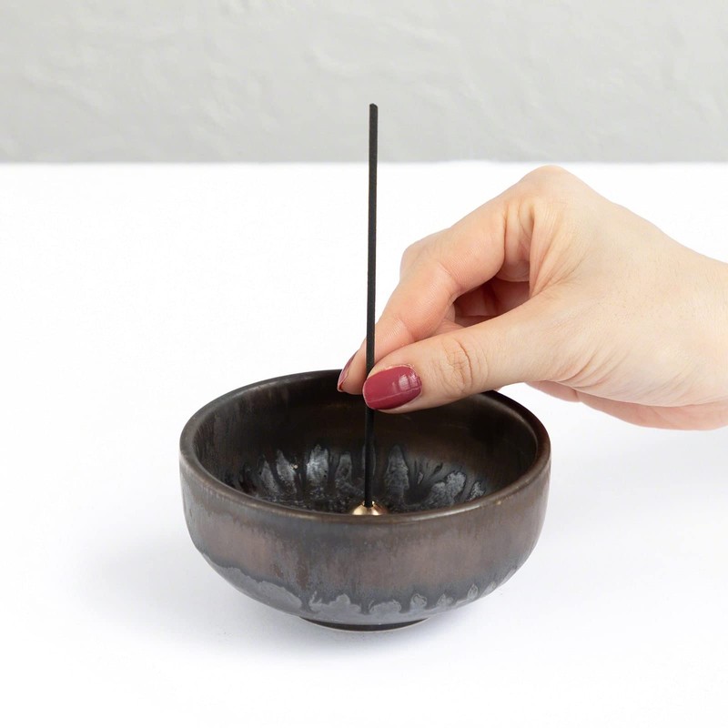 Asayu Japanese Low Smoke Incense Sticks Plum Blossom Scent (40gr),