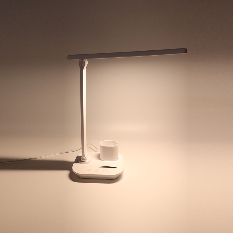 LED Desk Lamp 3 Colors Stepless Dimming Touch Control Eye