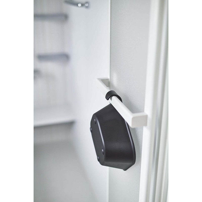Yamazaki Industries 5379 Magnet & Hook Hot Water Pail, Black,