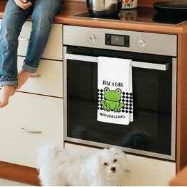 JINYO Frog Kitchen Hand Towels - Cute Decor for Women, Girls, and Frog Lovers - Dish and Tea Towels for Bathroom - Just a Girl Who Loves Frogs, 16x24 Inch