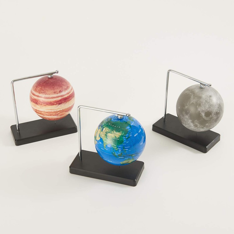 Chatani Sangyo Fun Science Floating Moon Globe 866-201