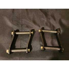BRI A Body Mopar 1/2" Offset Leaf Spring Shackles