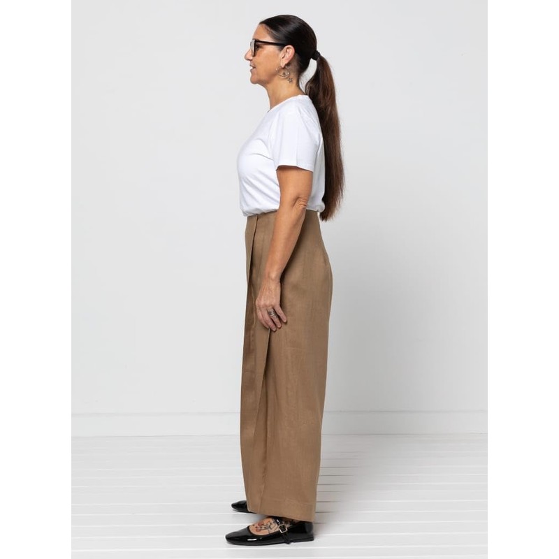 Style Arc Sewing Pattern - Atlas Woven Pant (Sizes 10-22)