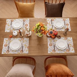 Romanstile - Juego de 6 manteles individuales otoñales de 12 x 18 pulgadas con calabazas naranjas para Acción de Gracias, resistentes a las manchas, lavables, para comedor, festividades y fiestas