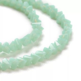 Moments of Beauty 150 Mint Green Glass Beads Polygon Shape Geometric Jelly Style Jewelry Supplies