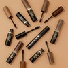 Fijador de cejas en gel incoloro, The Clear Brow, Milani