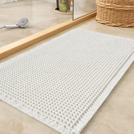 Waffle Bath Mat, Super Absorbent Non Slip Bath Mat Ultra Soft Bathmat Machine Washable Bath Rugs with Tassels, Beside Tub, 20" x 32", White