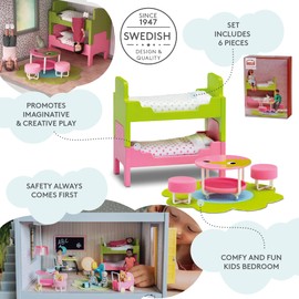 Lundby Dollhouse Furniture Kids Bedroom – Doll Bed + Table + Rug – Doll House Accessories for Mini Dolls 11 cm – Ages 4+, Scale 1:18